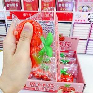 ของเล่นบีบเชอร์รี่ บีบแล้วคืนรูปช้าๆ ช่วยคลายเครียด จำลองผลไม้ ผ่อนคลาย บรรเทาความเครียด - Product Image 4