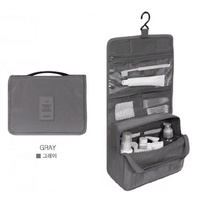 Sac de toilette pliable de voyage de différentes couleurs, sac de lavage de toilette portable suspendu pour voyage