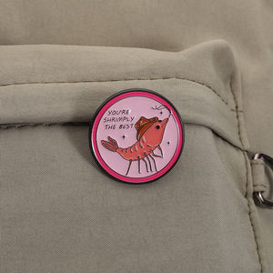 Frase di gioco di parole di gamberetti di cartone animato spille in smalto tenerlo gamberetto Clown spille stupide spille distintivo spille in metallo spille all'ingrosso - Product Image 3