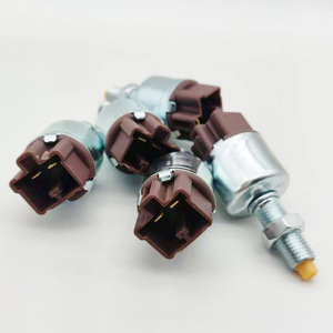 Interruptor de Luz de Freno Toyota 84340-42010 OE 8434032050, Pieza de Repuesto Nueva para Reparación - Product Image 3