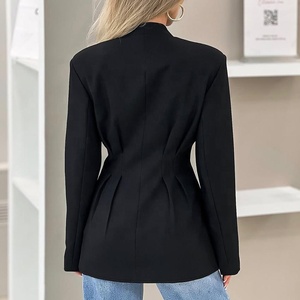 Blazer Elegante da Città OEM, Giacca da Ufficio Nera su Misura <span class=keywords><strong>con</strong></span> Scollo a V, Slim Fit <span class=keywords><strong>con</strong></span> <span class=keywords><strong>Cintura</strong></span> <span class=keywords><strong>in</strong></span> <span class=keywords><strong>Vita</strong></span>, Completo Chic da Lavoro - Product Image 3