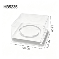 Boîte à gâteau au fromage individuelle carrée transparente de qualité alimentaire avec fourchette en plastique intégrée et fond antidérapant en grille PET