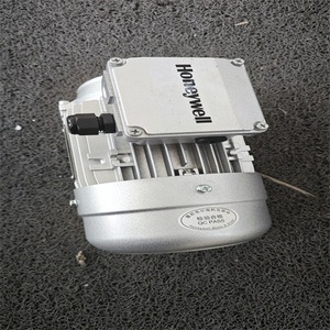 มอเตอร์ฮันนี่เวลล์ EM3-71MB2-AS ตัวควบคุมเครื่องมือโลหะ ผลิตในสหรัฐอเมริกา - Product Image 1