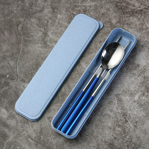 Set peralatan makan bahan baja tahan karat, Set sendok sumpit gagang warna-warni yang dapat digunakan kembali 2 buah baja tahan karat gaya Korea dengan kotak - Product Image 4