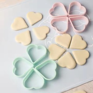 Hot Bán 4Pcs Nhựa Trái Tim Và Bốn Lá <span class=keywords><strong>Clover</strong></span> <span class=keywords><strong>Cookie</strong></span> Máy Cắt Cho Đảng Đám Cưới Giáng Sinh Công Cụ Nướng Bánh Biscuit Khuôn Thiết Lập - Product Image 3