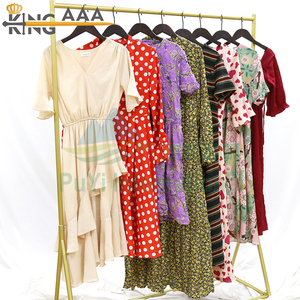Abito Lungo Estivo Monospalla Floreale Usato da Donna - Abbigliamento Casual Femminile Usato per la Rivendita - Product Image 5