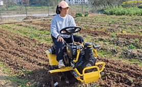 محراث دوار صغير يعمل بالديزل أحادي الأسطوانة مبرد بالهواء، يجر بالركوب، يغطي مساحة 1-1.6 فدان/ساعة، للاستخدام الشاق في التربة الصلبة والزراعة واسعة النطاق، بعمق 15-20 سم - Product Image 2