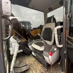 Excavadora Usada Japonesa KOMATSU PC70, Excavadora de Orugas de 7 Toneladas de Segunda Mano con Componentes Principales: Motor y Bomba para Excavación - Product Image 6