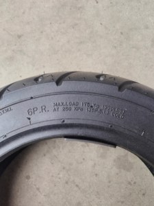 Venta al por Mayor de Motocicletas NUEVAS y Ligeras de Alta Calidad con Especificaciones de Neumáticos 3.00-10 y 3.00-12 - Product Image 5