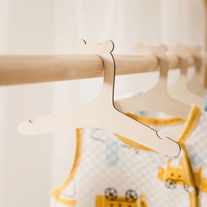Pendente in legno, orsacchiotto in legno per bambini, appendiabiti per bambini, pendente creativo per la <span class=keywords><strong>casa</strong></span>, - Product Image 2