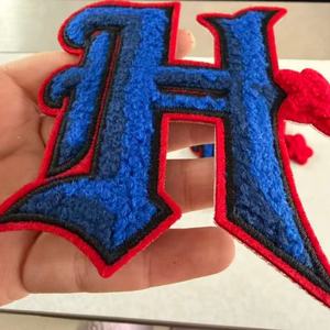 Parche de Chenilla Personalizado de 3.6 Pulgadas de los <span class=keywords><strong>Astros</strong></span> de Houston, Ecológico, Termoadhesivo, Bordado, para <span class=keywords><strong>Gorras</strong></span> y Prendas - Product Image 4