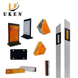 Ограждение, дорожное ограждение, изготовленный на заказ, придорожный пластиковый отражающий защитный рельс, предупреждающий отражатель дорожного барьера - Product Image 5