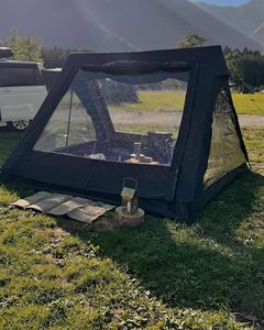 Tente de <span class=keywords><strong>camping</strong></span> OEM avec tissu en coton TC - Tente de glamping imperméable avec poteaux en aluminium et port électrique pour les familles en plein air - Product Image 6