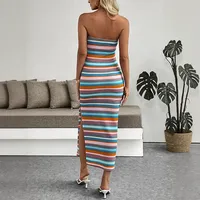 Robe sans bretelles brodée à rayures, style vacances à la plage, disponible en bleu, vente en gros avec faible MOQ