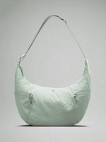 Tas Selempang Wanita Kasual Bahan Nilon Multi Kantong Kapasitas Besar Model Hobo Fashion Messenger Resleting Motif Bunga