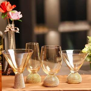 Ensemble de verres à <span class=keywords><strong>martini</strong></span> de luxe à long pied, base perlée or ambré, vaisselle de bar moderne, sans plomb, 4 pièces, verres à cocktail en cristal - Product Image 6