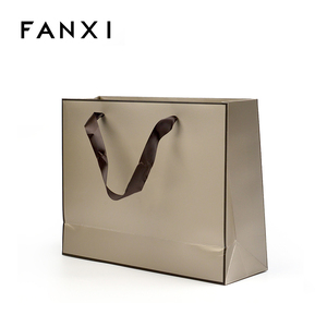 Bolsa de Joyería con Logotipo Personalizado de Alta Calidad FANXI, Bolsa de Compras con Asa, Bolsa de Papel Revestido - Product Image 1