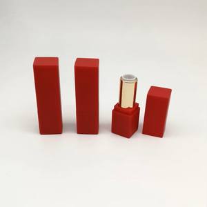 Tubos de lápiz labial de plástico y metal con logotipo personalizado al por mayor, fabricantes de envases y empaques para bálsamo labial y brillo labial - Product Image 4