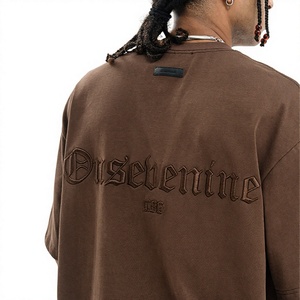 Camiseta Negra Bordada para Hombre, Talla Grande, Manga Corta, Cuello Redondo, Algodón, Estilo Urbano, con Logotipo Personalizado - Product Image 2