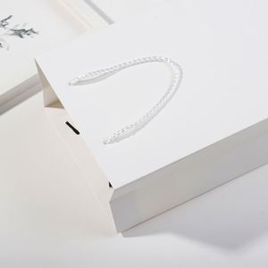Wholesale ECO-friendly Paper Bags Vest Custom Logo Handbags for Men's <b>Shoes</b> Women's Clothing Gift Food Cosmetics Offset Printing - Product Image 4