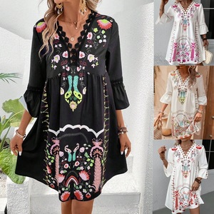 Vestido Nuevo de Verano con Estampado Étnico y Cuello en V Estilo Bohemio, Éxito de Ventas en Europa - Product Image 2