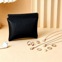 Petites boîtes rectangulaires de luxe en cuir avec fermeture magnétique, porte-monnaie compressible, pochette à monnaie, emballage portable pour bijoux, avec logo