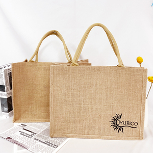 Accepter le logo <span class=keywords><strong>de</strong></span> marque <span class=keywords><strong>personnalisé</strong></span> Fourre-tout en jute naturel Sacs à bandoulière Sacs <span class=keywords><strong>de</strong></span> <span class=keywords><strong>bibliothèque</strong></span> pour étudiants - Product Image 1