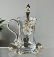 Ensemble de tasses à café et à thé en verre de luxe avec soucoupes, ensemble de tasses à café turques arabes vintage avec poignée unique