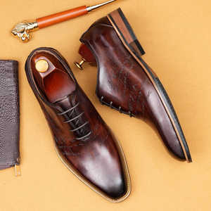 Men's <b>Pointed</b>-Toe Shoes 2026 New Design Leather High-Quality British Retro Engraved Brocade Business Formal Oxford Shoes - Product Image 4