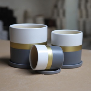 Macetas Modernas de Cerámica Pequeñas con Diseño Minimalista para Decoración del Hogar, Exteriores y Centros Comerciales - Product Image 2