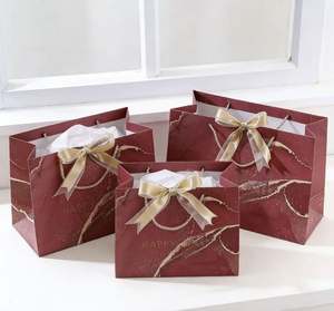 Sac fourre-tout personnalisé en papier cartonné blanc de haute qualité pour cadeaux d'anniversaire, mariage, bonbons, vêtements, avec ruban - Product Image 2