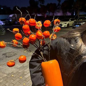 Ramas de Fruta de Caqui Artificial Moldeadas por Inyección para Decoración del Hogar, Regalos de Inauguración y Accesorios para Bodas - Product Image 4