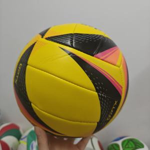 Balón de Voleibol Profesional de Primera Calidad, Tamaño Oficial 5, Personalizable, con Material de Cuero PU Suave de Alta Calidad - Product Image 2
