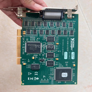 Carte d'interface série National Instruments NI PCI-8430/16, 16 ports RS-232, neuve - Product Image 1