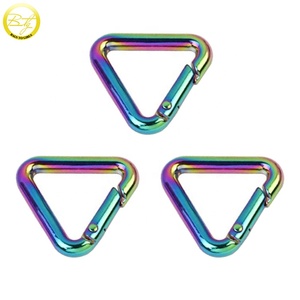 Toptan tasarımcı çantaları marka açık o toka üçgen şekli cüzdan aksesuar gökkuşağı metal anahtarlıklar - Product Image 3
