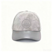 Fabricante de Gorras de Béisbol de Gamuza al por Mayor, Gorra de Béisbol de Dos Tonos Personalizada con Visera de Cuero PU y Bordado para Exteriores