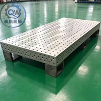 Table de soudage flexible 3D sur mesure, plateforme de soudage perforée haute précision adaptée aux stations de soudage automatisées
