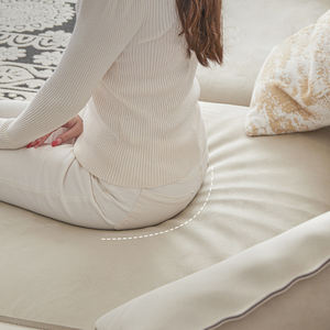 أريكة إيطالية بسيطة التصميم للشقق وغرف المعيشة، بخطوط مستقيمة ومقاومة لخدوش القطط، مصنوعة من قماش مصقول - Product Image 4