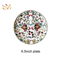 Assiettes en Porcelaine Fine à Motifs Floraux Contrastés avec Bord Doré – Ensemble Artistique pour Dîner, Mariage et Décoration de Table de Restaurant