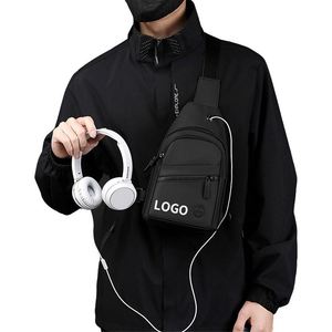 Bolso Bandolera de Lujo Personalizado para Hombre, de Nailon Negro Impermeable, con Logotipo - Product Image 2