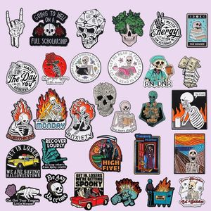 Divertente <span class=keywords><strong>sto</strong></span> <span class=keywords><strong>bene</strong></span> lo scheletro di ansia distintivo in lega Overthiking spilla in smalto della morte ansiosa - Product Image 6