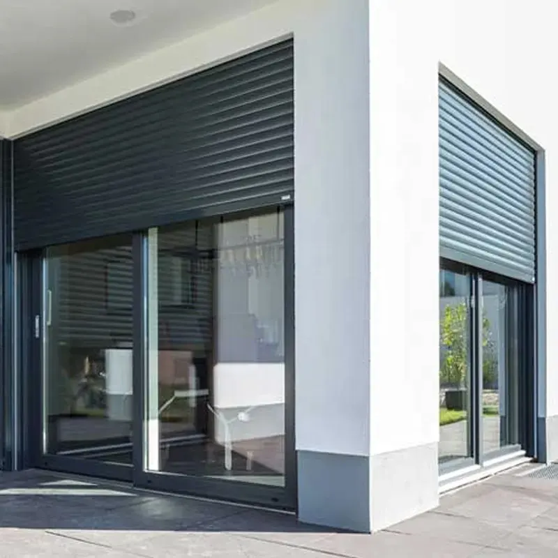 Harga kompetitif penutup jendela otomatis eksterior rol terisolasi industri pintu garasi paduan aluminium