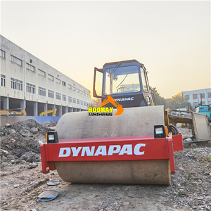 Rodillo compactador vibratorio de tambor liso Dynapac CA30D CA301D CA25D CA301 usado de 12 toneladas para construcción, componente principal del motor - Product Image 3