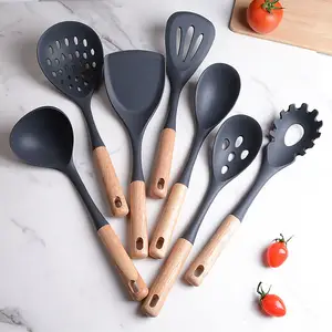 Kingwise creative small kitchen utensil set full range kitchen accessories wooden handle 7pcs kitchen tools set cooking utensils