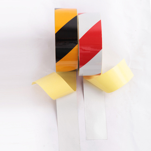 Nastro Riflettente in PET per Segnaletica Stradale, Avviso di Pericolo per Prevenzione Collisioni, Parcheggi, Miglioramento Visibilità del Traffico - Product Image 5