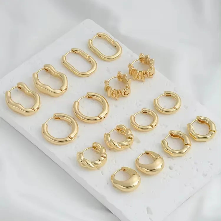 Pendientes de aro chapados en oro personalizados, aretes de aro gruesos chapados en oro de 14K geométricos, joyería