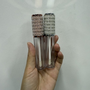 Son Bóng Lấp Lánh Đính Đá Pha Lê 7Ml Hộp Đựng Son Bóng Vuông Kim Cương Rỗng Hộp Đựng Son Bóng Lấp Lánh Cầu Vồng - Product Image 3