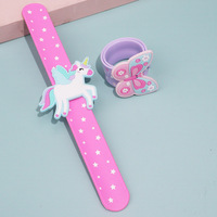 PVC Unisex Cartoon Slap Armbandjes Kinderen Pat-Pat Polsbandjes Schattig Eenhoorn Dinosaurus Design Groothandel