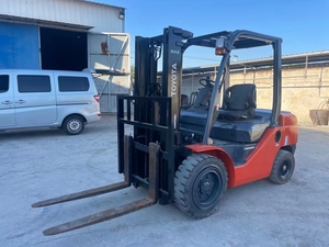 Carretillas elevadoras Toyota de 3 toneladas usadas de bajo precio, buen estado, motor de caja de cambios japonés Original, bomba de cojinete de motor, bajas horas de trabajo - Product Image 3