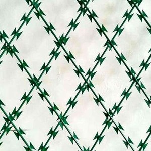Panel de maquinilla de afeitar soldada malla de diamante Alambre de afeitar recto de alta seguridad rollos de <span class=keywords><strong>concertina</strong></span> afilados bobina espiral valla de seguridad transfronteriza - Product Image 2